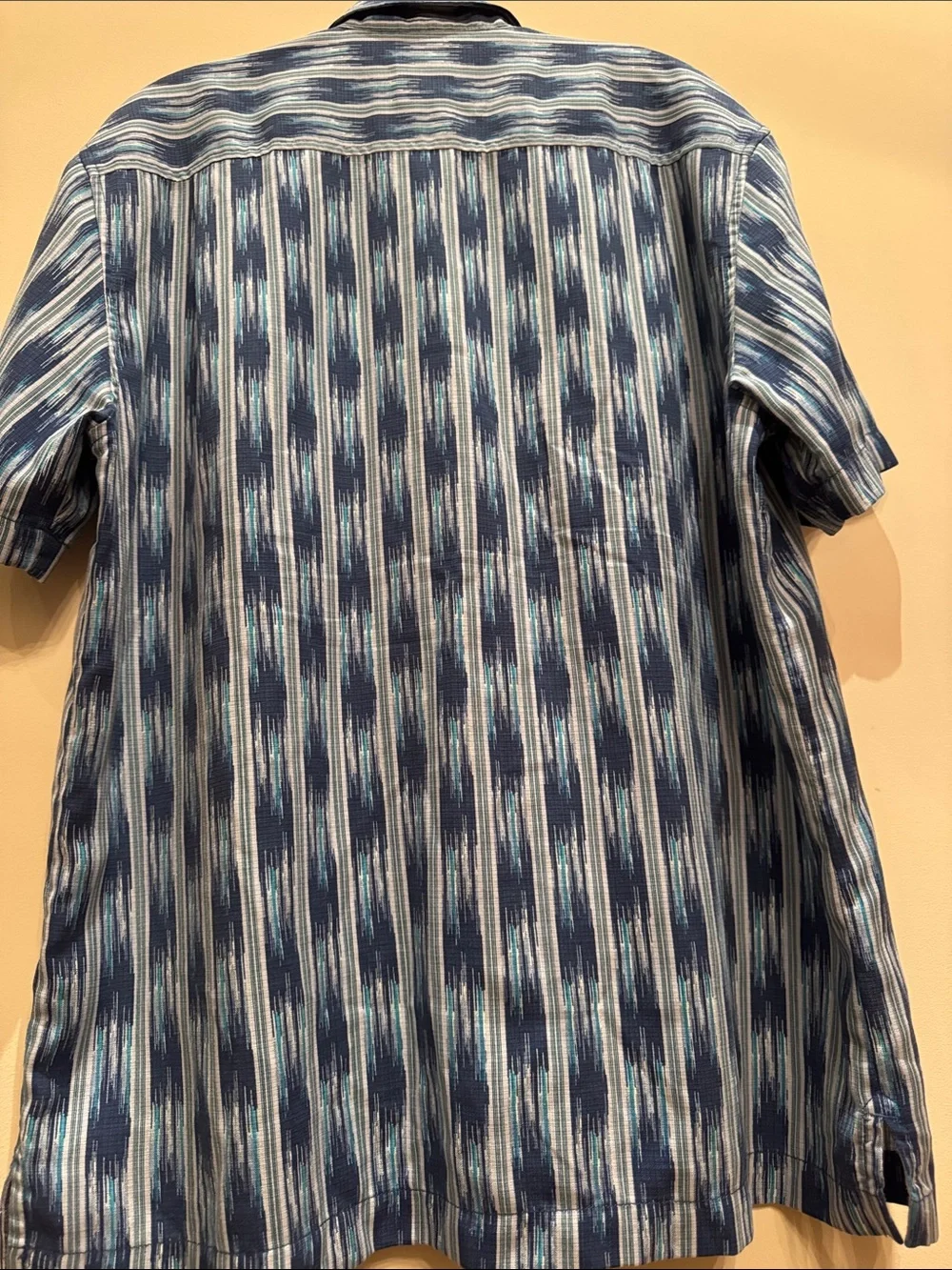 Tommy Bahama Navy and Light Blue Striped Short-Sleeve Button-Down